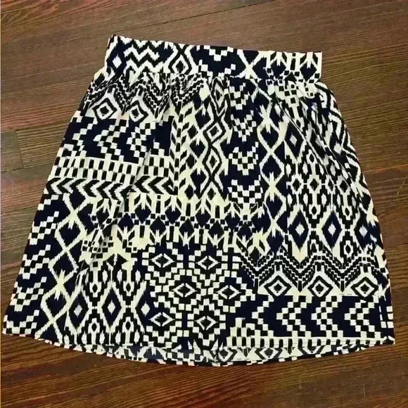 EUC Anthropologie Everly Original Design Boho Skater Skirt Women's Size Medium - Picture 1 of 5